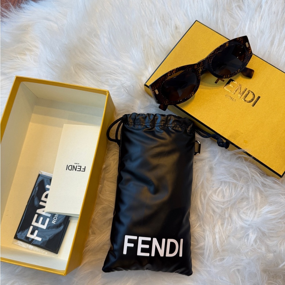 Fendi Tortoiseshell Sunglasses with Black Pouch